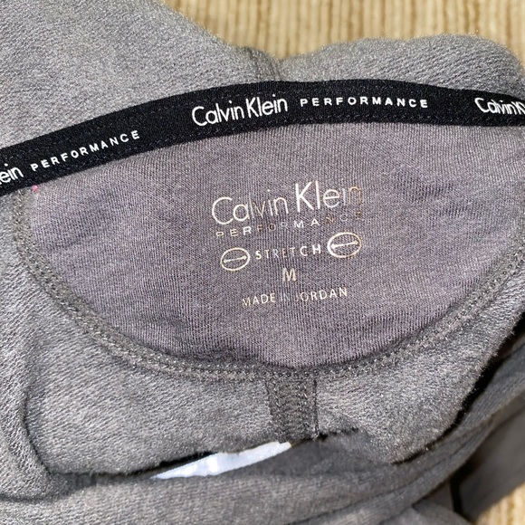 Gray Calvin Klein cowl neck sweatshirt, size medium. - Picture 6 of 6